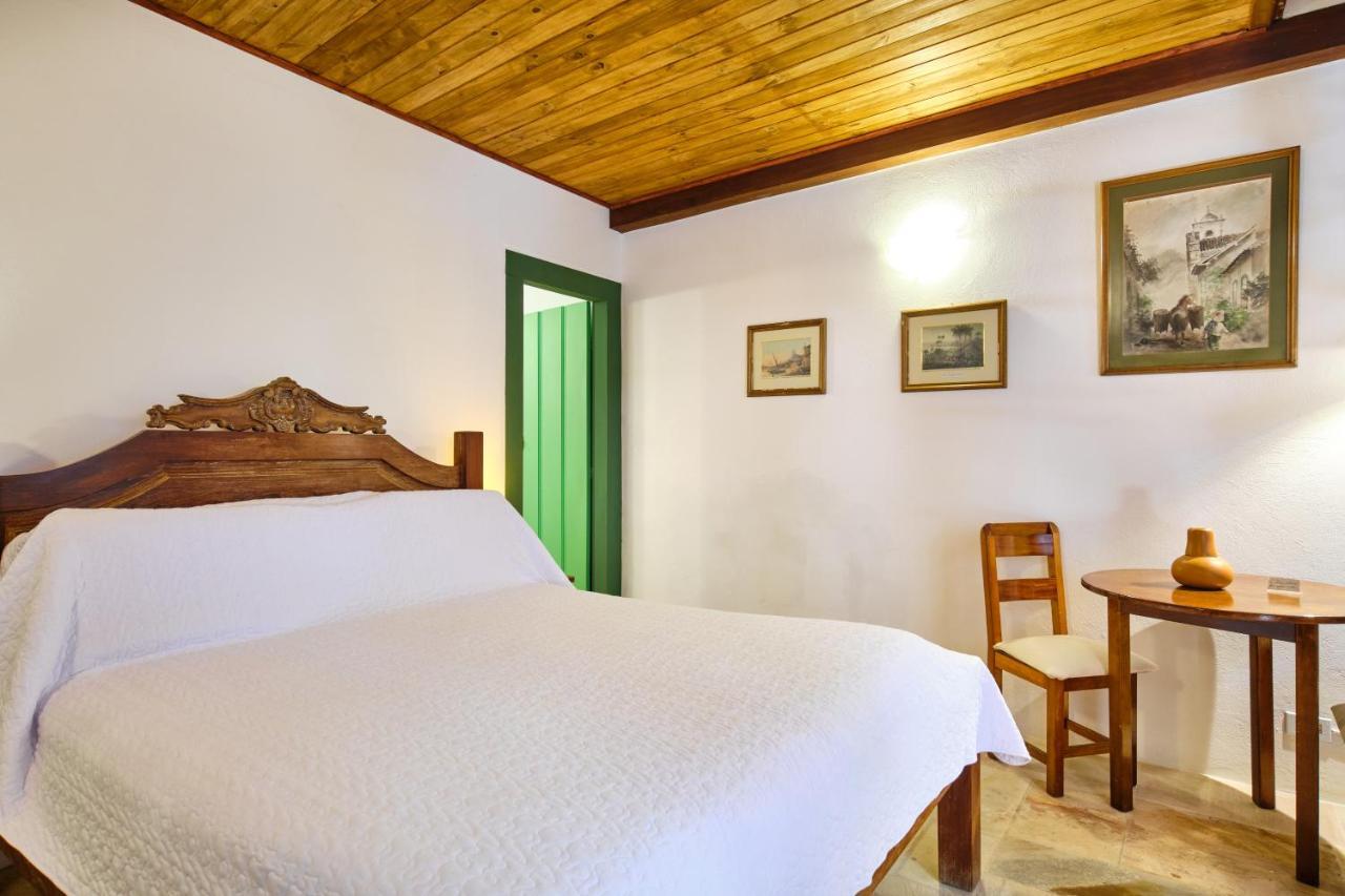 A Casa De Paulo Autran Hotel Paraty Exterior photo